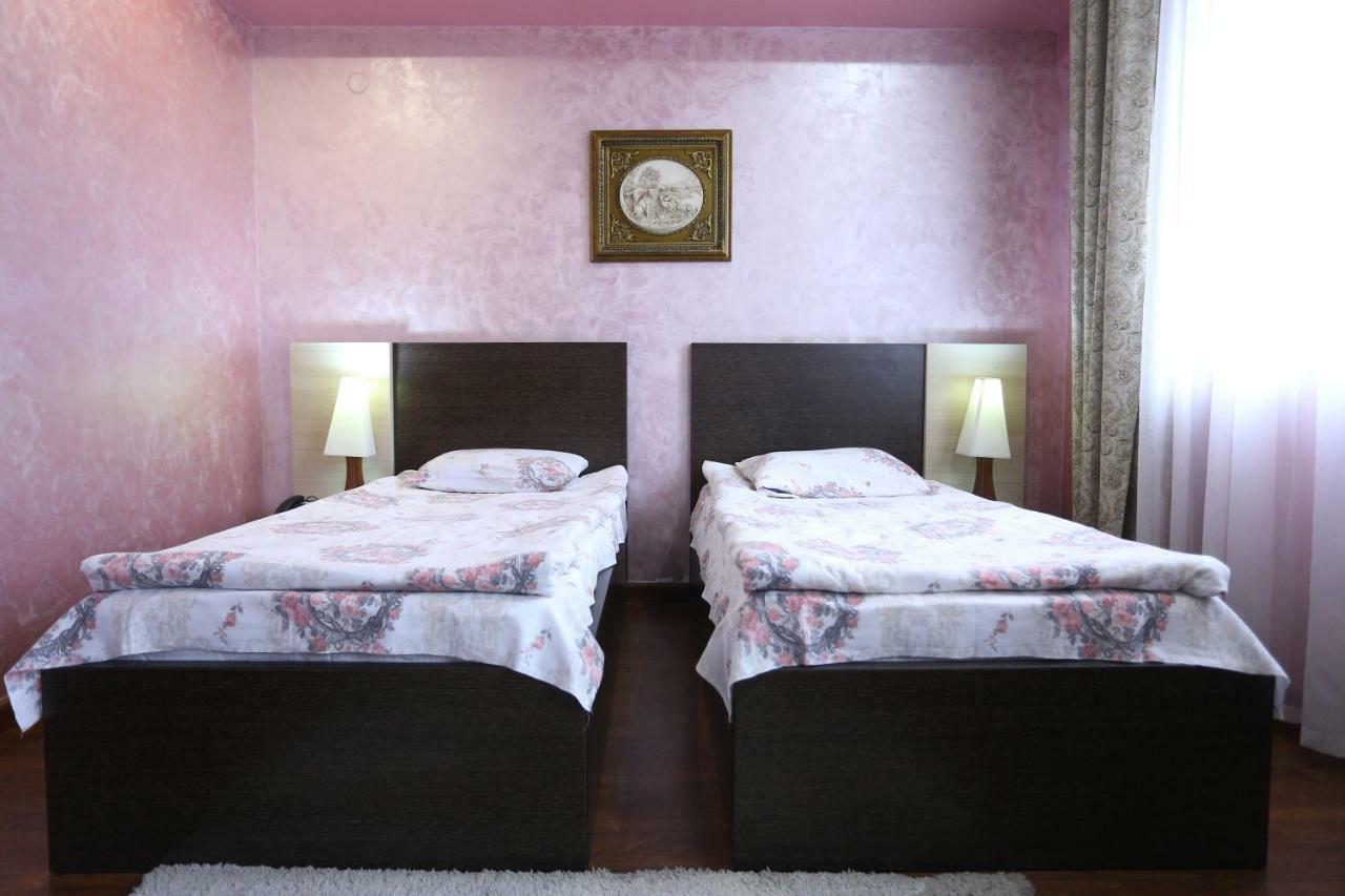 גיומרי Vanatur Hotel מראה חיצוני תמונה